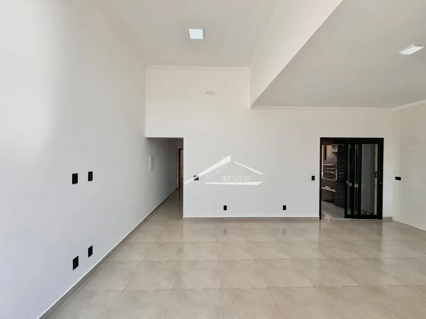 Foto 2 de Casa com 2 quartos à venda, 140m2 em Boituva - SP