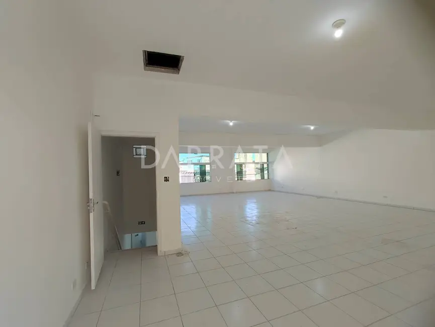 Sala Comercial para alugar, 150m2 em Centro, Carapicuiba - SP - imagem 4 Foto 4 de Sala Comercial para alugar, 150m2 em Centro, Carapicuiba - SP