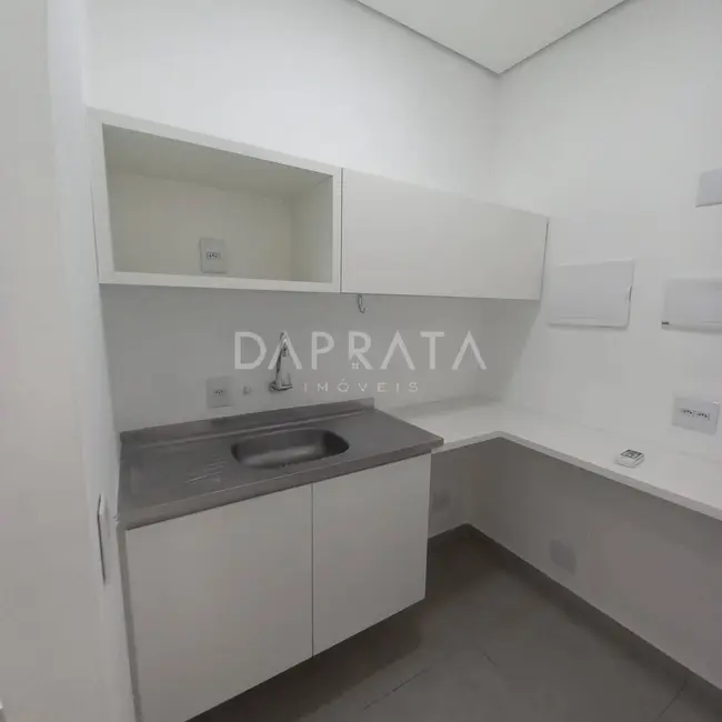 Sala Comercial à venda, 32m2 em Barueri - SP - imagem 9 Foto 9 de Sala Comercial à venda, 32m2 em Barueri - SP