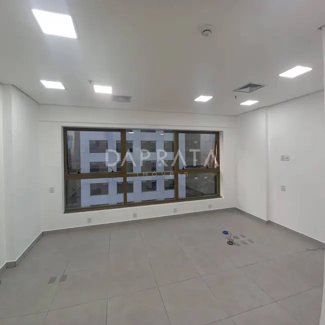 Sala Comercial à venda, 32m2 em Barueri - SP - imagem 4 Foto 4 de Sala Comercial à venda, 32m2 em Barueri - SP