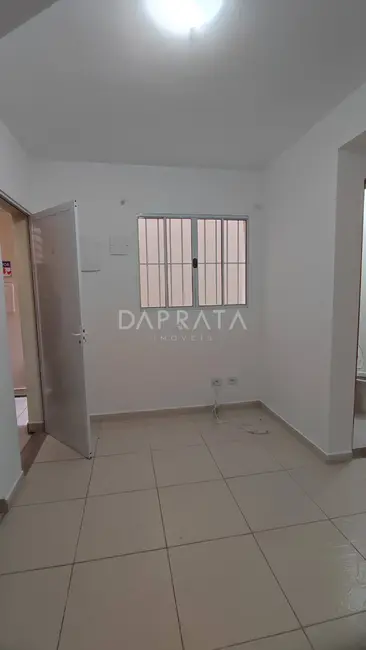 Foto 1 de Casa com 2 quartos para alugar, 50m2 em Vila Boa Vista, Barueri, SP
