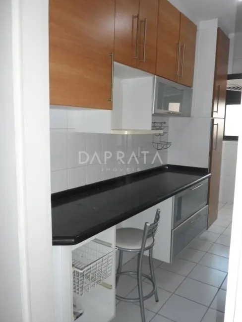 Foto 2 de Apartamento com 2 quartos à venda, 55m2 em Jardim Tupanci, Barueri - SP
