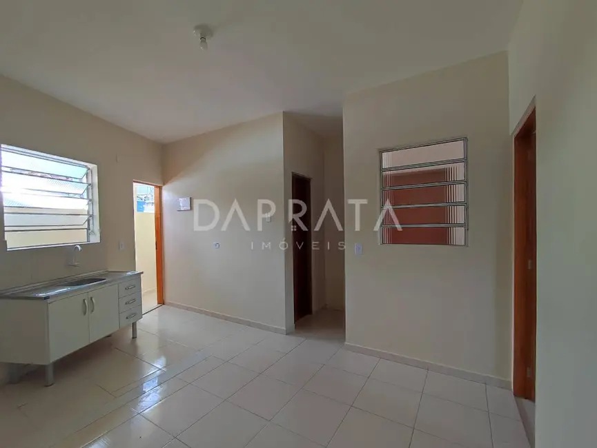 Casa com 1 quarto para alugar, 45m2 em Vila Pindorama, Barueri - SP - imagem 4 Foto 4 de Casa com 1 quarto para alugar, 45m2 em Vila Pindorama, Barueri - SP