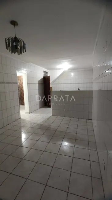 Foto 1 de Casa com 3 quartos para alugar, 200m2 em Vila Ema, Carapicuiba - SP