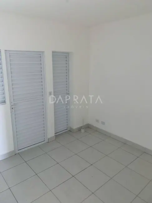 Casa com 1 quarto para alugar, 40m2 em Barueri - SP - imagem 9 Foto 9 de Casa com 1 quarto para alugar, 40m2 em Barueri - SP