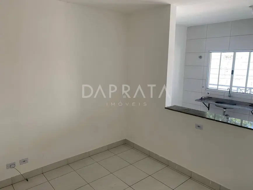 Casa com 1 quarto para alugar, 40m2 em Barueri - SP - imagem 6 Foto 6 de Casa com 1 quarto para alugar, 40m2 em Barueri - SP