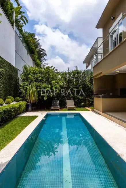 Casa com 6 quartos à venda, 368m2 em Alphaville, Santana De Parnaiba - SP - imagem 8 Foto 8 de Casa com 6 quartos à venda, 368m2 em Alphaville, Santana De Parnaiba - SP