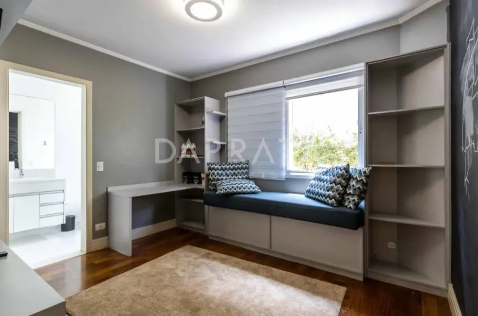 Casa com 6 quartos à venda, 368m2 em Alphaville, Santana De Parnaiba - SP - imagem 9 Foto 9 de Casa com 6 quartos à venda, 368m2 em Alphaville, Santana De Parnaiba - SP
