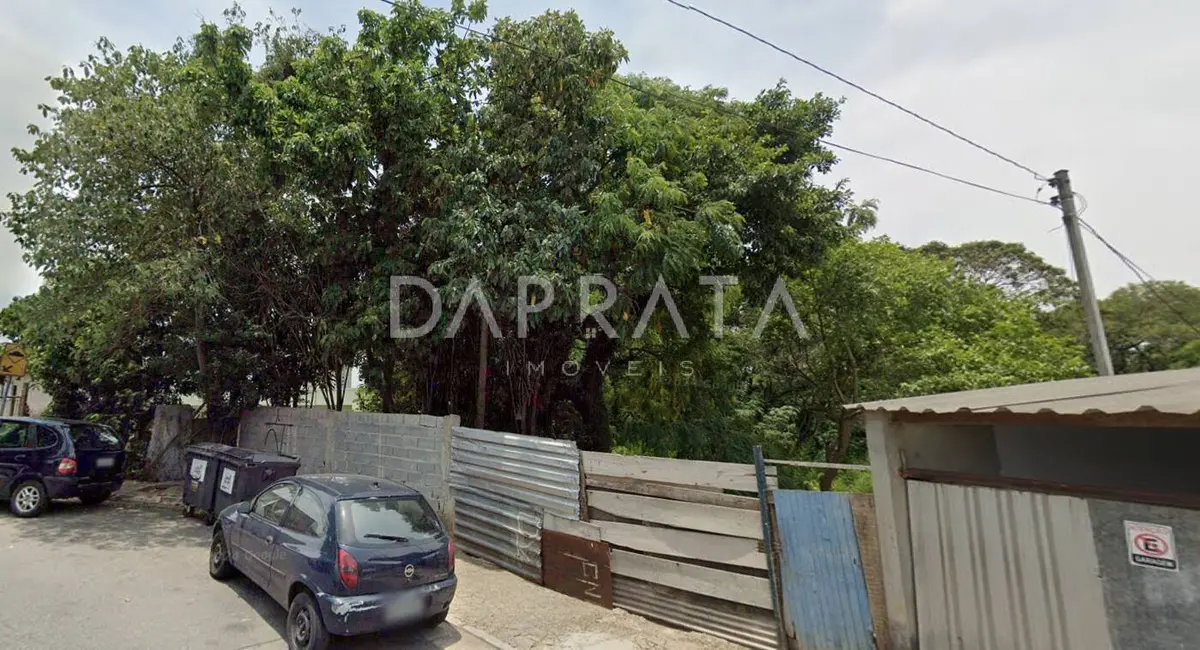 Foto 2 de Terreno / Lote à venda, 313m2 em Jardim Tupanci, Barueri - SP