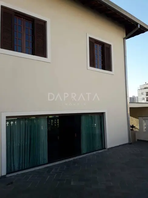 Foto 2 de Casa com 5 quartos à venda, 250m2 em Vila Boa Vista, Barueri - SP