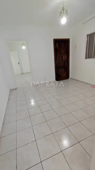 Casa com 6 quartos à venda, 250m2 em Vila Ema, Carapicuiba - SP - imagem 3 Foto 3 de Casa com 6 quartos à venda, 250m2 em Vila Ema, Carapicuiba - SP