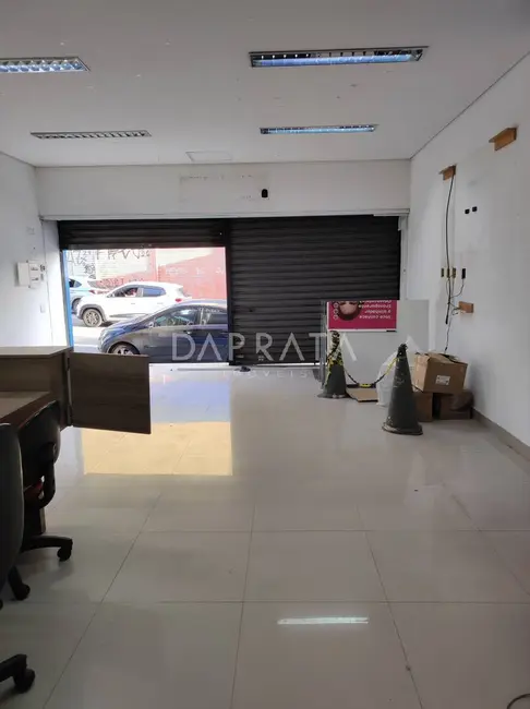 Foto 2 de Loja para alugar, 150m2 em Centro, Carapicuiba - SP