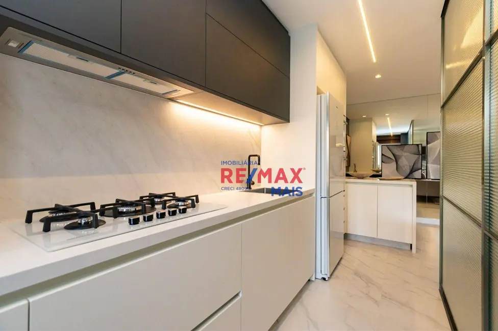 Foto 3 de Apartamento com 2 quartos à venda, 182m2 em Campo Comprido, Curitiba - PR