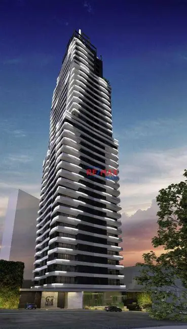 Apartamento com 3 quartos à venda, 307m2 em Bigorrilho, Curitiba - PR - imagem 2 Foto 2 de Apartamento com 3 quartos à venda, 307m2 em Bigorrilho, Curitiba - PR