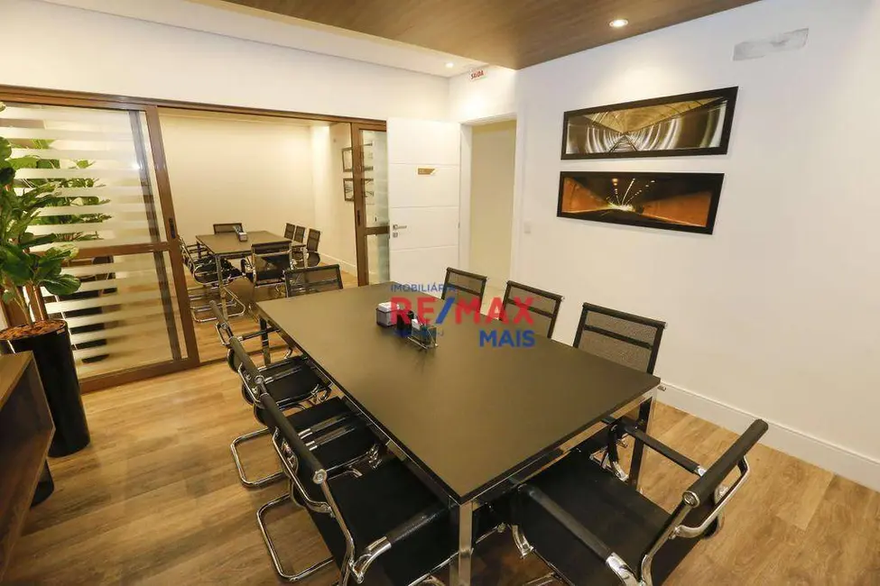 Foto 9 de Sala Comercial à venda, 105m2 em Cristo Rei, Curitiba - PR