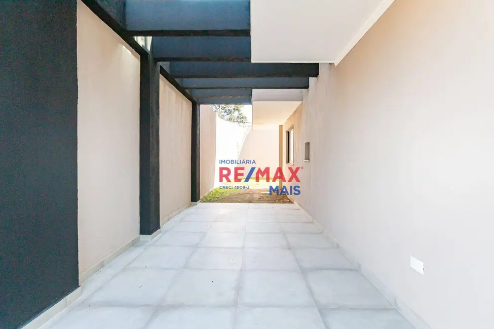 Foto 9 de Sobrado com 3 quartos à venda, 243m2 em Pinheirinho, Curitiba - PR