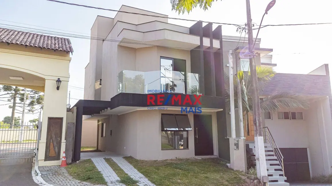 Foto 8 de Sobrado com 3 quartos à venda, 243m2 em Pinheirinho, Curitiba - PR