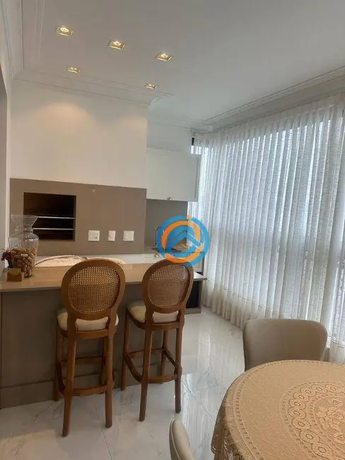 Foto 9 de Apartamento com 4 quartos à venda, 226m2 em Meia Praia, Itapema - SC