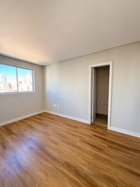 Apartamento com 2 quartos à venda, 184m2 em Nações, Balneario Camboriu - SC - imagem 8 Foto 8 de Apartamento com 2 quartos à venda, 184m2 em Nações, Balneario Camboriu - SC