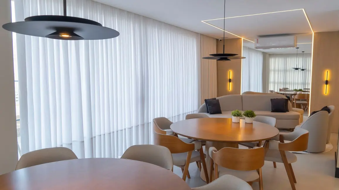 Foto 7 de Apartamento com 3 quartos à venda, 116m2 em Meia Praia, Itapema - SC