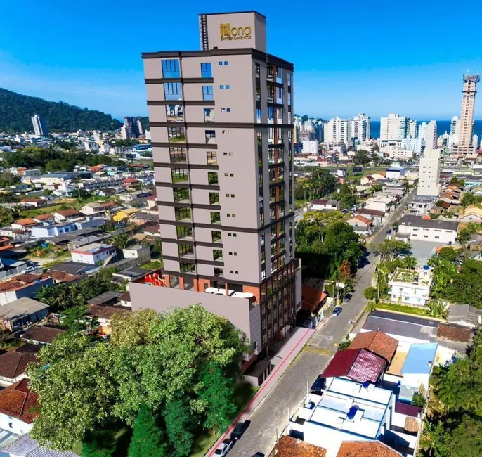 Apartamento com 2 quartos à venda, 63m2 em Itapema - SC - imagem 1 Foto 1 de Apartamento com 2 quartos à venda, 63m2 em Itapema - SC