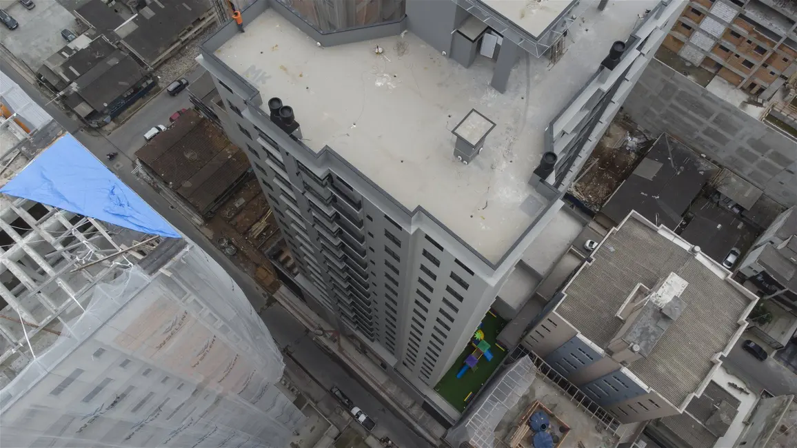 Foto 5 de Apartamento com 2 quartos à venda, 69m2 em Itapema - SC