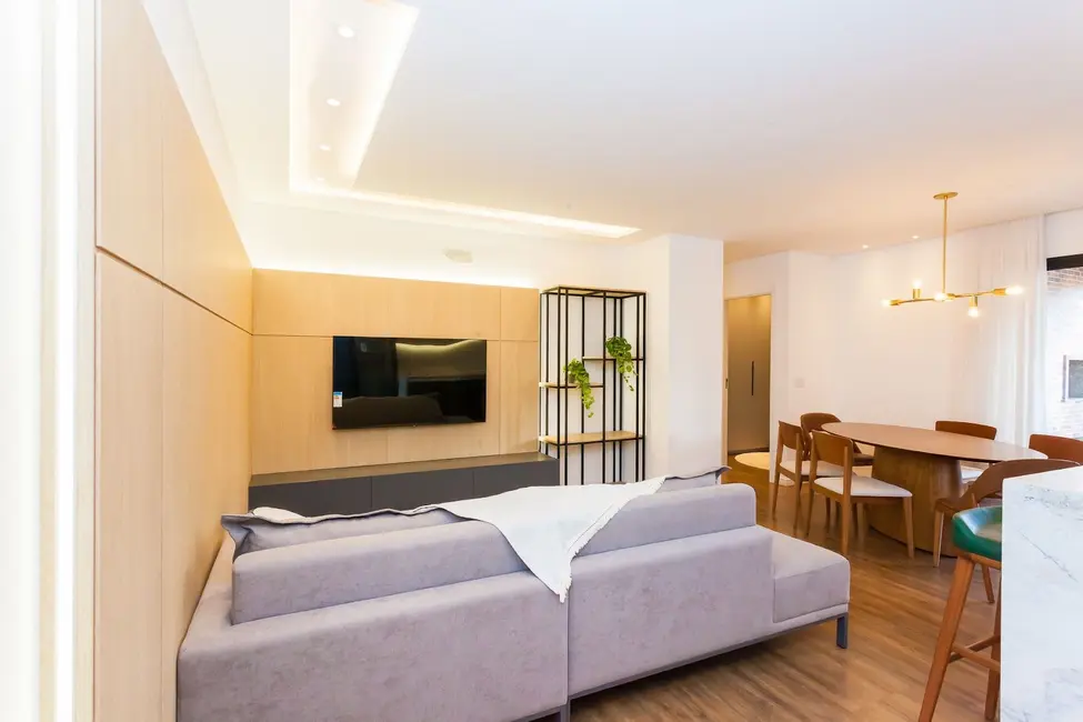 Apartamento com 3 quartos à venda, 120m2 em Bacacheri, Curitiba - PR - imagem 4 Foto 4 de Apartamento com 3 quartos à venda, 120m2 em Bacacheri, Curitiba - PR