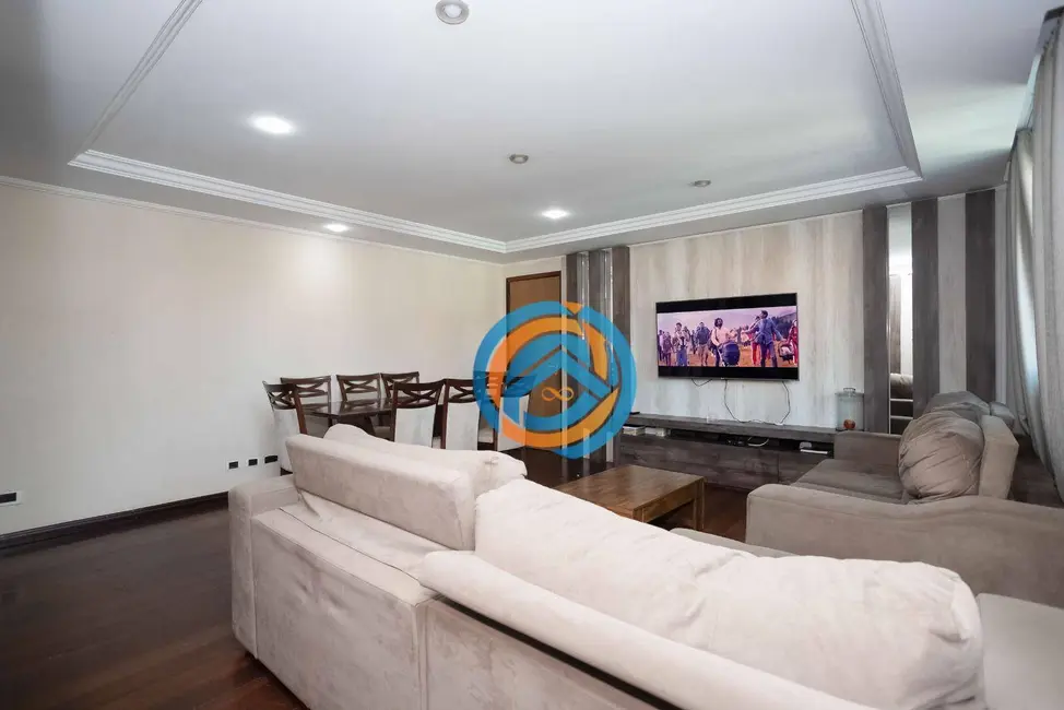 Casa com 4 quartos à venda, 269m2 em Santa Quitéria, Curitiba - PR - imagem 1 Foto 1 de Casa com 4 quartos à venda, 269m2 em Santa Quitéria, Curitiba - PR