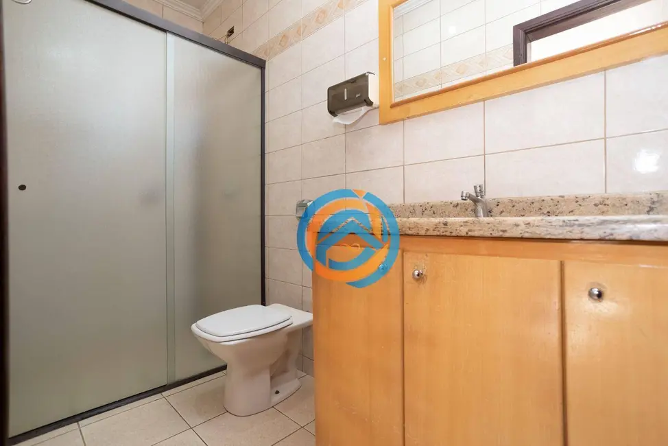Casa com 4 quartos à venda, 269m2 em Santa Quitéria, Curitiba - PR - imagem 5 Foto 5 de Casa com 4 quartos à venda, 269m2 em Santa Quitéria, Curitiba - PR