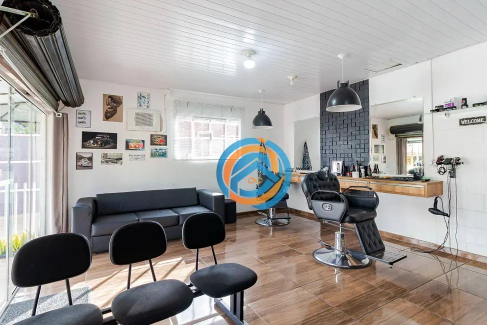 Foto 7 de Casa com 3 quartos à venda, 387m2 em Capão Raso, Curitiba - PR