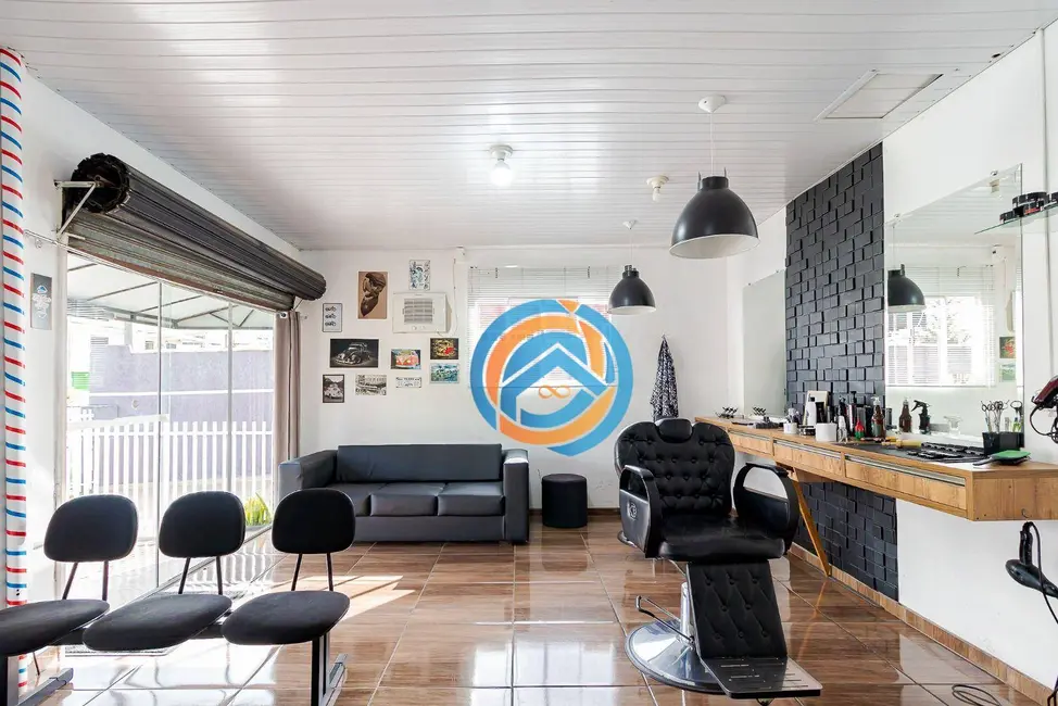 Foto 6 de Casa com 3 quartos à venda, 387m2 em Capão Raso, Curitiba - PR