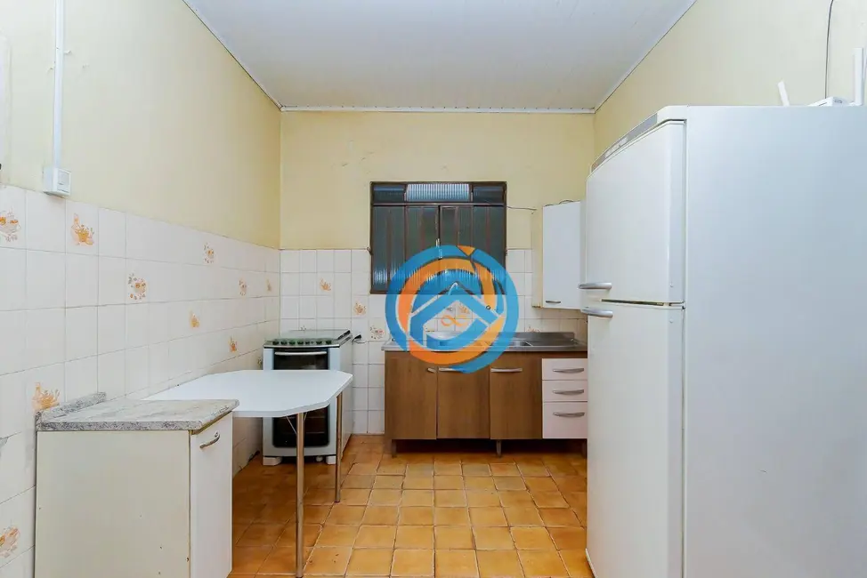 Casa com 3 quartos à venda, 440m2 em Capão Raso, Curitiba - PR - imagem 9 Foto 9 de Casa com 3 quartos à venda, 440m2 em Capão Raso, Curitiba - PR