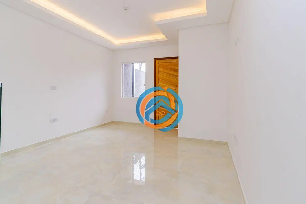 Sobrado com 3 quartos à venda, 150m2 em Umbará, Curitiba - PR - imagem 9 Foto 9 de Sobrado com 3 quartos à venda, 150m2 em Umbará, Curitiba - PR