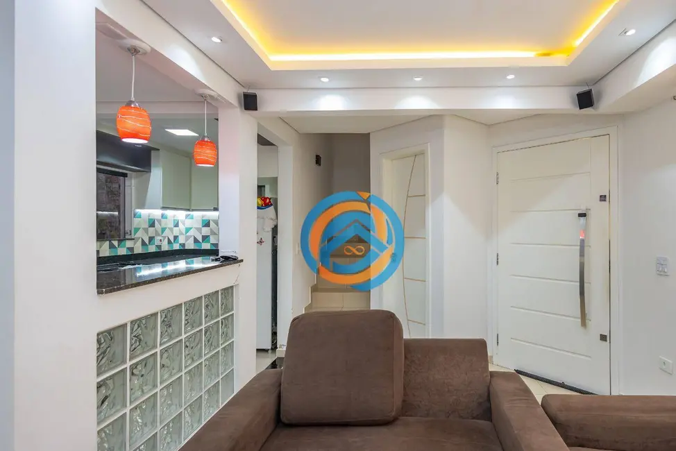 Foto 5 de Sobrado com 3 quartos à venda, 219m2 em Cidade Industrial, Curitiba - PR