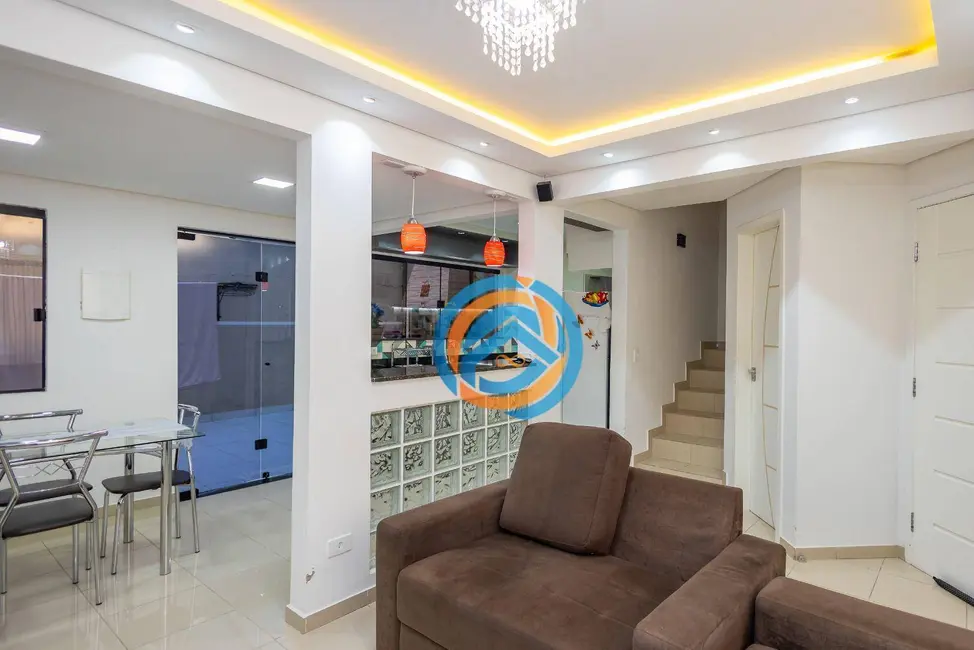 Foto 6 de Sobrado com 3 quartos à venda, 219m2 em Cidade Industrial, Curitiba - PR