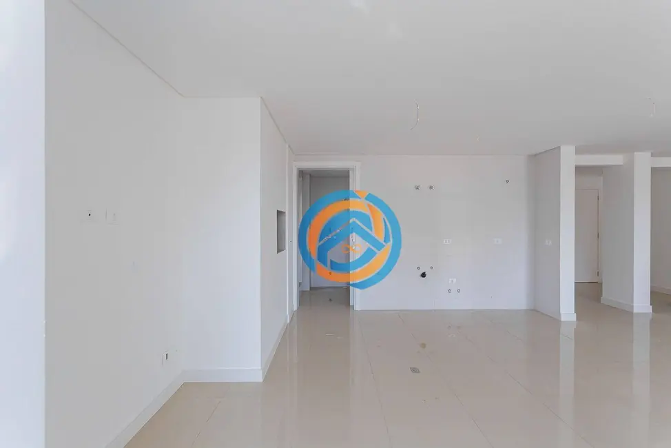 Apartamento com 3 quartos à venda, 168m2 em Portão, Curitiba - PR - imagem 5 Foto 5 de Apartamento com 3 quartos à venda, 168m2 em Portão, Curitiba - PR