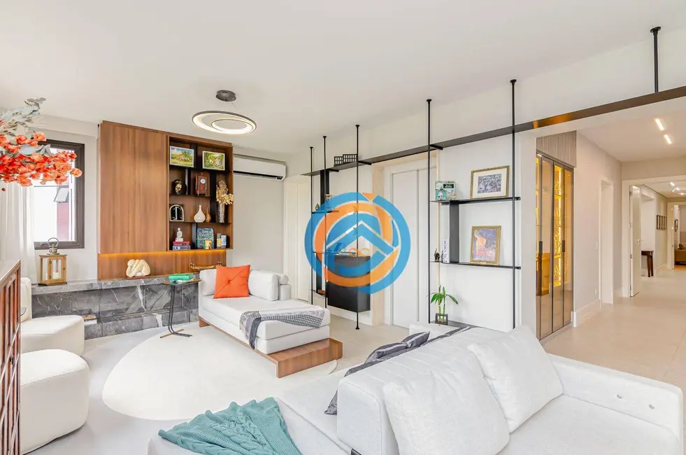 Foto 9 de Apartamento com 3 quartos à venda, 245m2 em Bigorrilho, Curitiba - PR