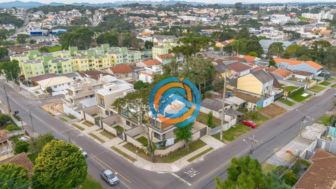 Foto 7 de Sobrado com 3 quartos à venda, 152m2 em Uberaba, Curitiba - PR