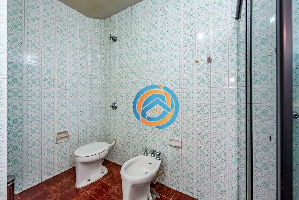 Casa com 3 quartos à venda, 338m2 em Vila Izabel, Curitiba - PR - imagem 8 Foto 8 de Casa com 3 quartos à venda, 338m2 em Vila Izabel, Curitiba - PR