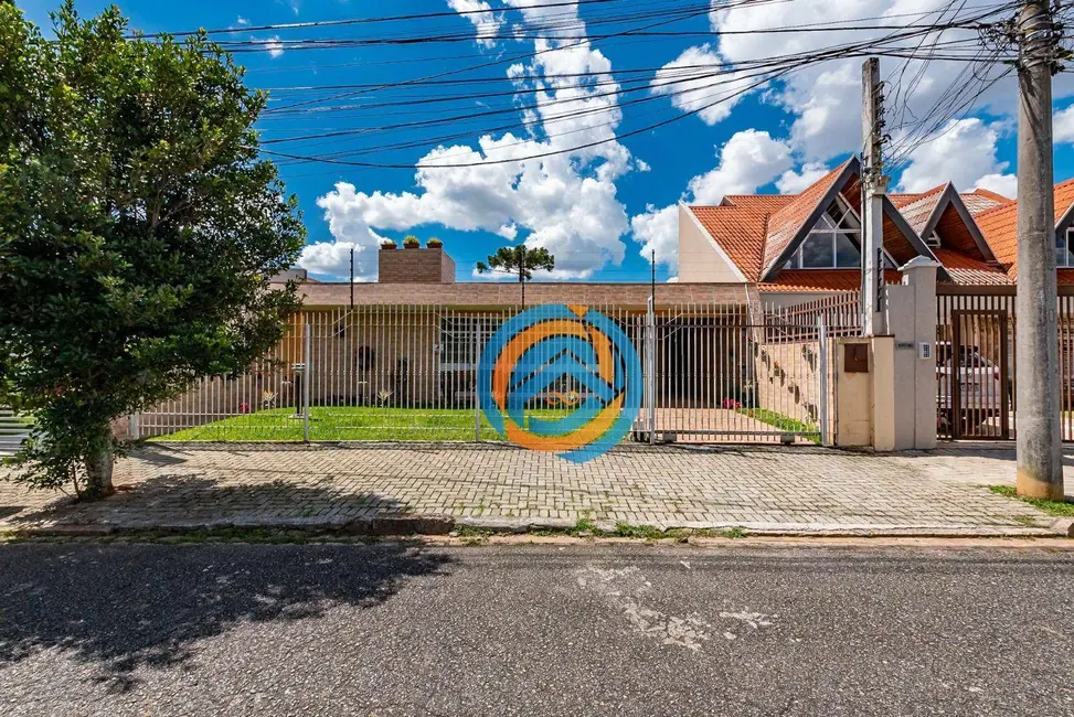 Casa com 3 quartos à venda, 338m2 em Vila Izabel, Curitiba - PR - imagem 3 Foto 3 de Casa com 3 quartos à venda, 338m2 em Vila Izabel, Curitiba - PR