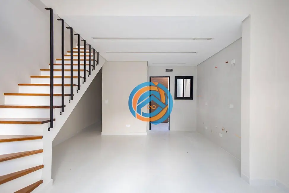 Foto 3 de Sobrado com 3 quartos à venda e para alugar, 123m2 em Barreirinha, Curitiba - PR