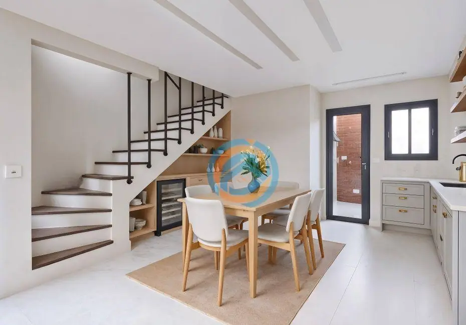 Casa de Condomínio com 3 quartos à venda, 127m2 em Barreirinha, Curitiba - PR - imagem 2 Foto 2 de Casa de Condomínio com 3 quartos à venda, 127m2 em Barreirinha, Curitiba - PR