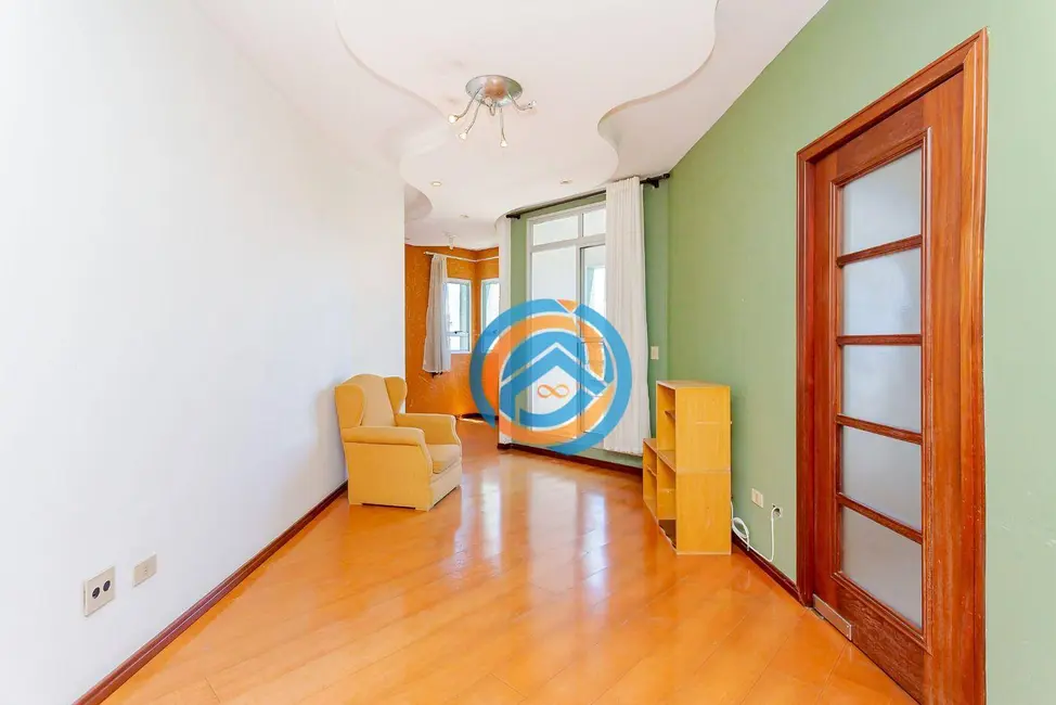 Foto 2 de Apartamento à venda, 74m2 em Centro, Curitiba - PR
