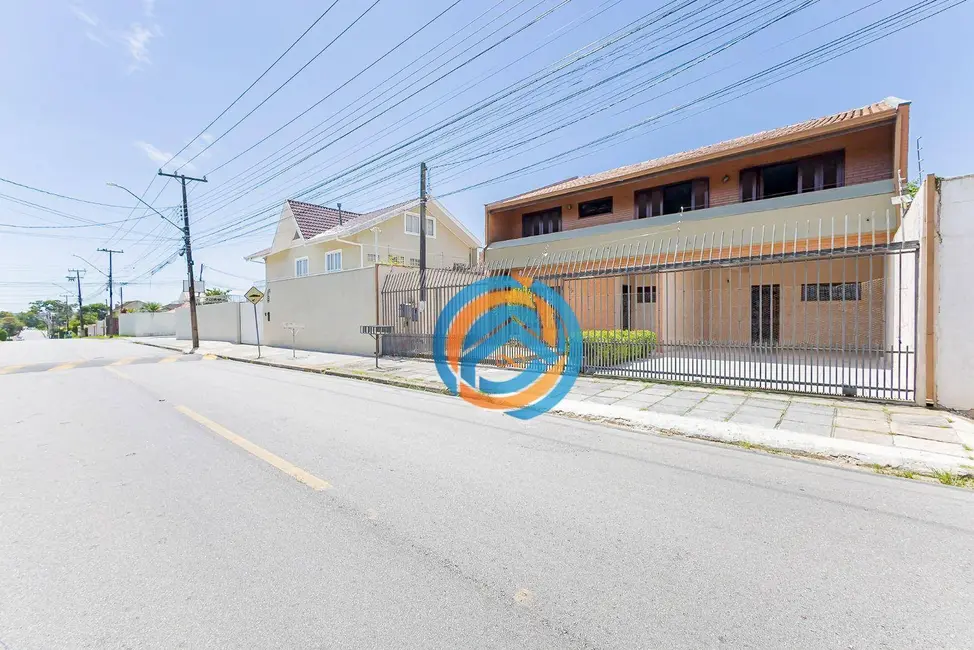 Foto 2 de Sobrado com 4 quartos à venda, 456m2 em Centro, Pinhais - PR