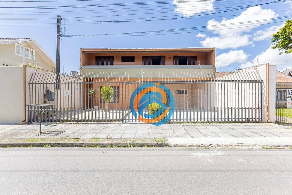 Foto 1 de Sobrado com 4 quartos à venda, 456m2 em Centro, Pinhais - PR