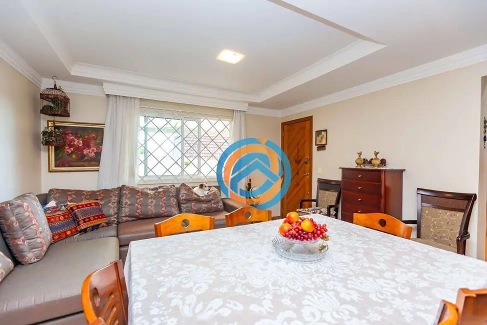 Foto 7 de Sobrado com 5 quartos à venda, 183m2 em Mercês, Curitiba - PR