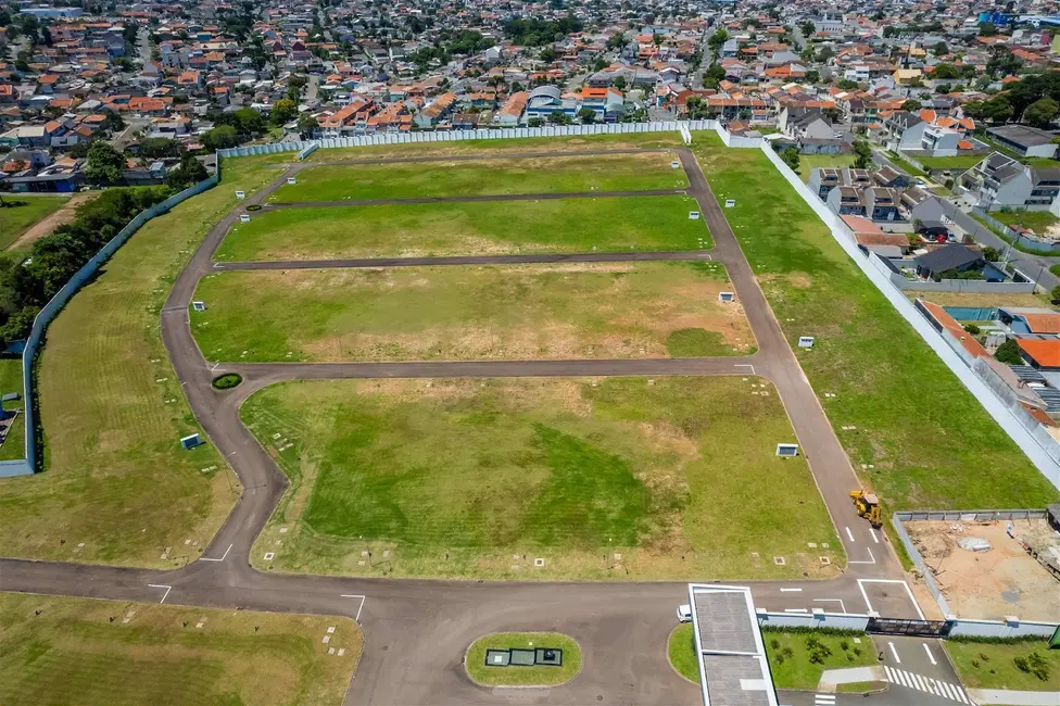 Foto 3 de Terreno / Lote à venda, 254m2 em Xaxim, Curitiba - PR