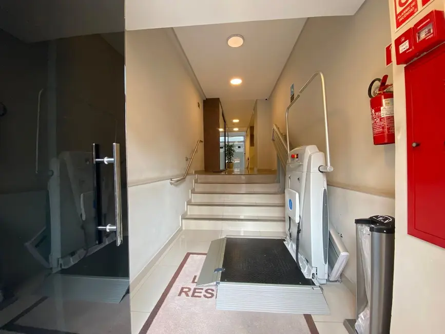 Foto 1 de Apartamento com 1 quarto à venda, 55m2 em Centro, Curitiba - PR
