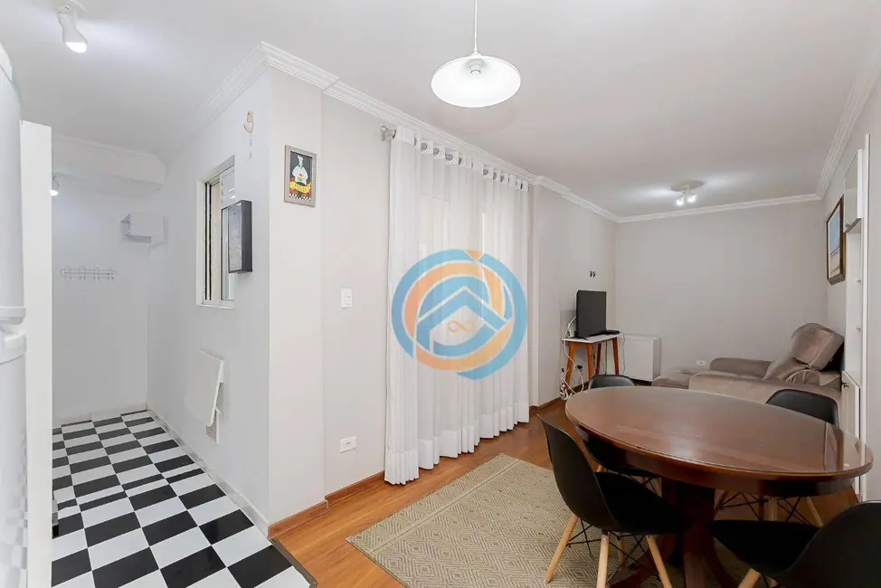 Apartamento com 2 quartos à venda, 81m2 em Capão Raso, Curitiba - PR - imagem 2 Foto 2 de Apartamento com 2 quartos à venda, 81m2 em Capão Raso, Curitiba - PR