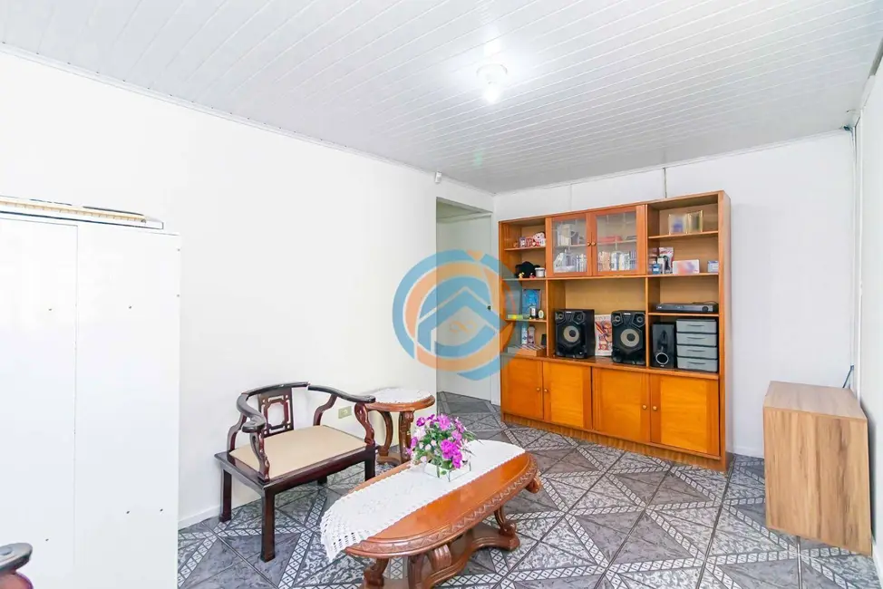 Casa com 3 quartos à venda, 200m2 em Sítio Cercado, Curitiba - PR - imagem 8 Foto 8 de Casa com 3 quartos à venda, 200m2 em Sítio Cercado, Curitiba - PR